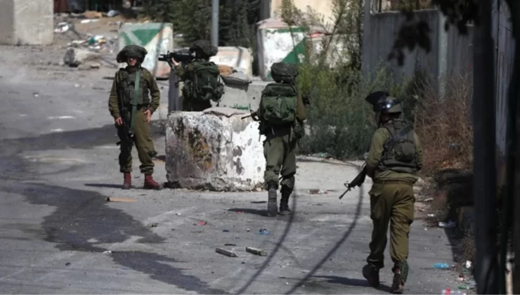 İsrail Ordusu: 1000 Filistinli Silahlı Unsurun Ülke Içindeki 20 Yerleşim Yeri Ve 11 Askeri Üsse Sızdığını Tespit Ettik