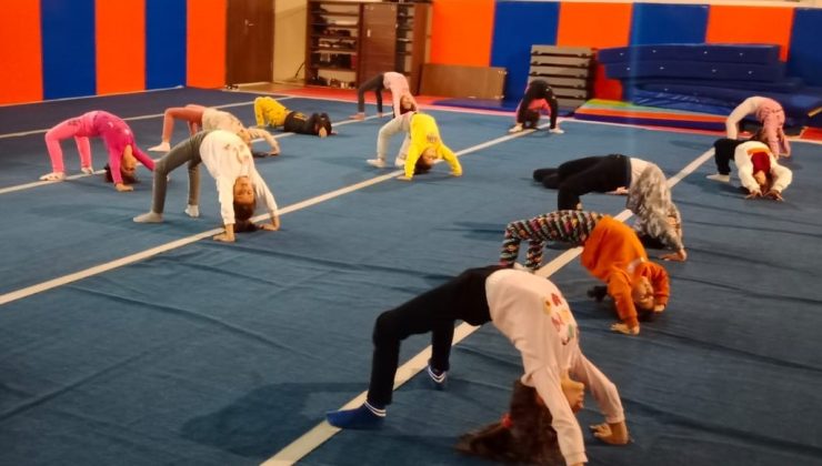 Balıkesir’de Spor Okulları tüm hızıyla devam ediyor