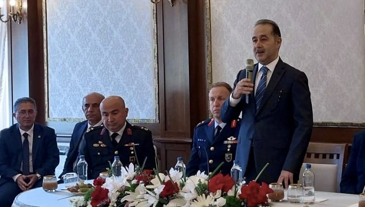 Bandırma ailesi bayramlaştı