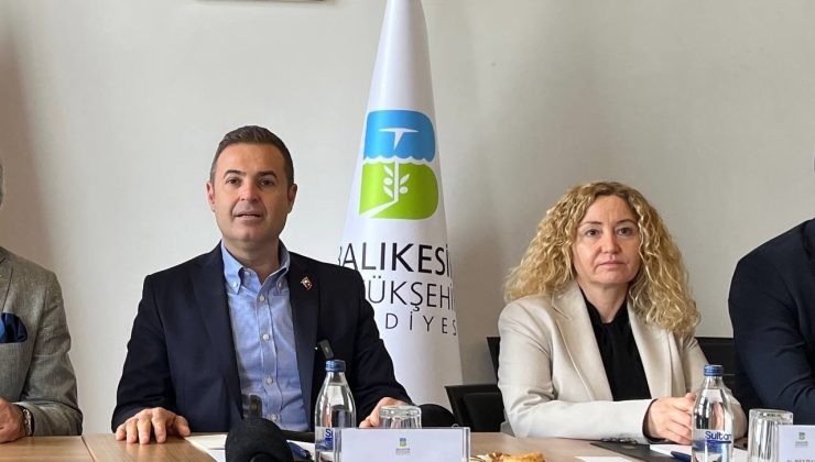 Ahmet Akın Bandırma’da halkla buluştu: “Bandırma için yol haritası hazır”