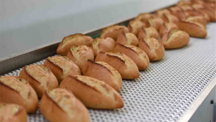 Fırıntaş’ta 300 gram somun ekmek 10 TL
