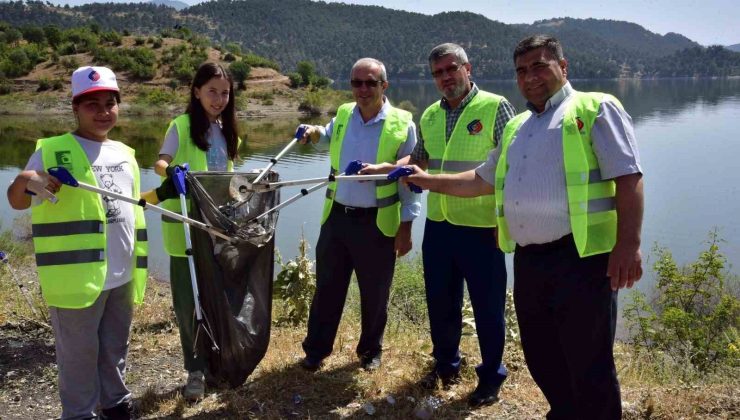 Sındırgı’da temiz çevre etkinlikleri gerçekleştirildi