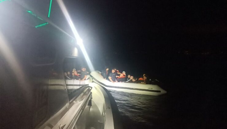 Ayvalık’ta 16 düzensiz göçmen yakalandı